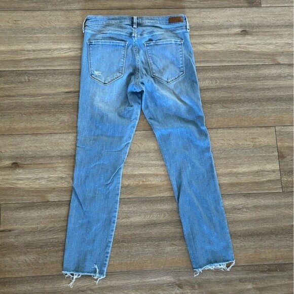 Abercrombie & Fitch Harper Low Rise Ankle Embroidered Distressed Jeans Sz 28/6 - Picture 13 of 16